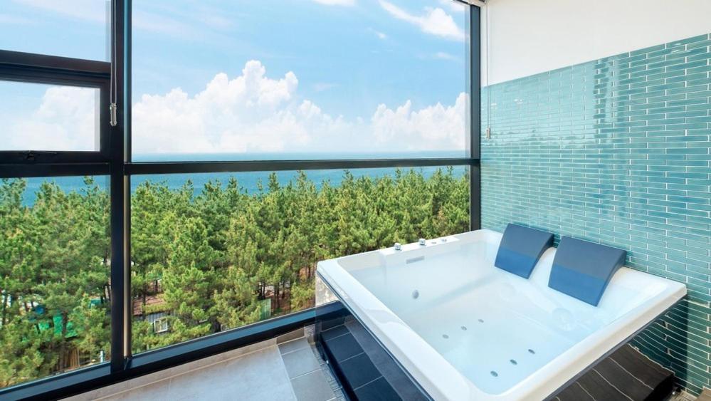 Gangneung Music Time Spa Pension Kamer foto